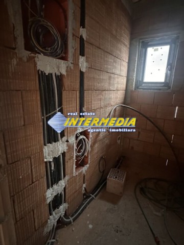 vanzare-casa-noua-la-gri-alba-iulia-teren-423-mp-toate-utilitatile-bransate-tencuita-izolata-incalzire-pardoseala-13