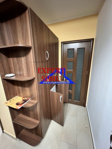 inchiriez-garsoniera-decomandatarecent-renovata-zona-turnisor-4