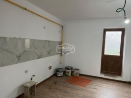 casa-pm-zona-registrul-comertului-curte-proprie-35-mp-2