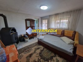 vanzare-casa-cu-magazie-99-mp-teren-570-mp-alba-zona-arex-toate-utilitatile-4