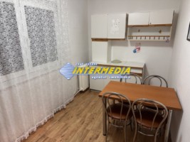 apartament-de-inchiriat-3-camere-etaj-3-zona-cetate-1