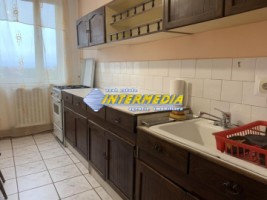 3-camere-decomandat-in-cetate-mobilat-si-utilat-de-inchiriat-5