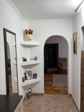 apartament-3-camere-de-vanzare-satu-mare-micro-16-bulevardul-sanatatii-pret-negociabil-4