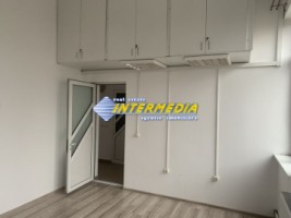 spatiu-de-inchiriat-in-centru-finante-finisat-complet-16