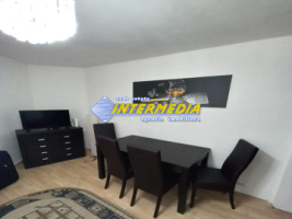 chirie-garsoniera-28-mp-spatioasa-vedere-panoramica-cetate-m-uri-bulevard-mobilata-utilata-complet-1