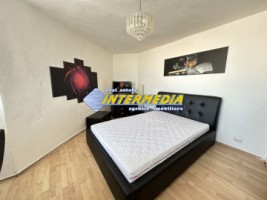 chirie-garsoniera-28-mp-spatioasa-vedere-panoramica-cetate-m-uri-bulevard-mobilata-utilata-complet-4