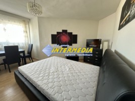 chirie-garsoniera-28-mp-spatioasa-vedere-panoramica-cetate-m-uri-bulevard-mobilata-utilata-complet-0