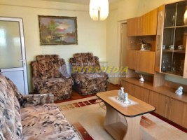 3-camere-de-vanzare-in-cetate-mobilat-si-utilat-zona-spital-1