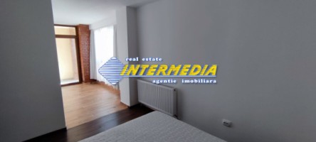 apartament-cu-3-camere-2-bai-de-inchiriat-in-centru-zona-primariei-alba-iulia-4