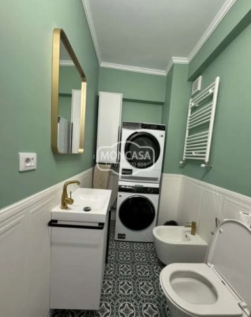 apartament-4-camere-transformat-in-3-zona-piata-mare-etaj-1-10