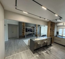 apartament-4-camere-transformat-in-3-zona-piata-mare-etaj-1-13