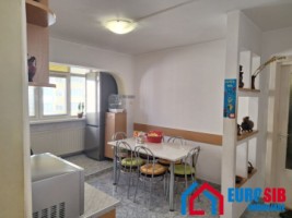 apartament-3-camere-decomandate-si-pivnita-in-sibiu-v-aaron