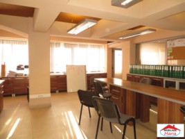 spatiu-de-birouri-centru-finisat-modern-1