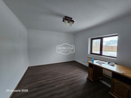 chirie-casa-spatioasa-in-sat-hudum-com-curtesti-9