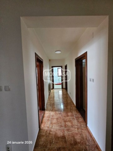 chirie-casa-spatioasa-in-sat-hudum-com-curtesti-7