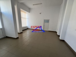 inchiriez-spatiu-comercial-58-mpzona-stefan-cel-mare-2