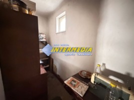 vanzare-casa-cu-920-mp-teren-alba-iulia-zona-hcc-la-asfalt-si-toate-utilitatiile-22