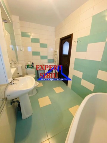 apartament-3-camere-de-inchiriat-cu-garaj-zona-calea-dumbravii-parcul-sub-arini-12