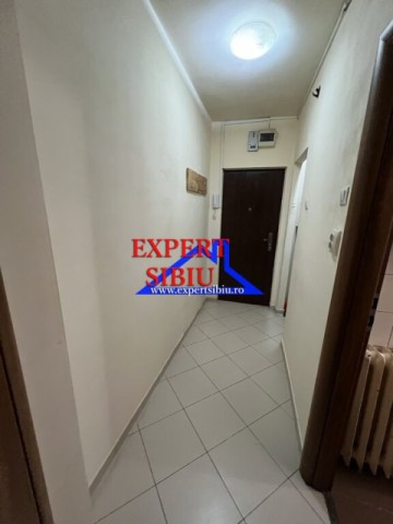 inchiriez-apartament-2-camere-nedecomandat-zona-mihai-viteazul-8