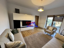 inchiriez-casa-3-camere-decomandate-tip-duplex-calea-cisnadiei-1