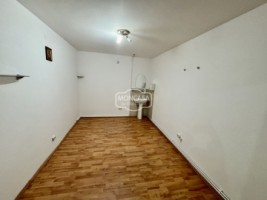 spatiu-comercial-30-mp-si-apartament-2-camere-zona-marchian-23