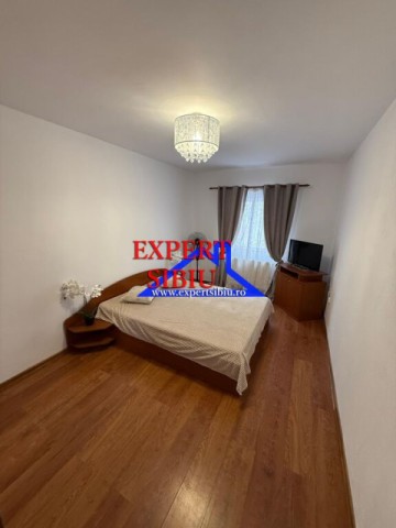 inchiriez-apartament-2-camere-decomandat-zona-strand-4