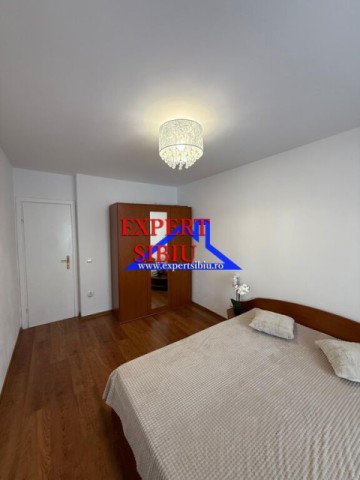 inchiriez-apartament-2-camere-decomandat-zona-strand-5