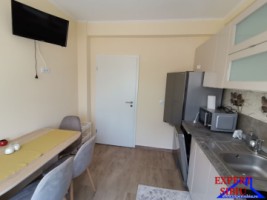 inchiriez-apartament-3-camererecent-renovat-zona-turnisor-7