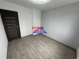 apartament-2-camere-semidecomandatrenovat-mihai-viteazul-6