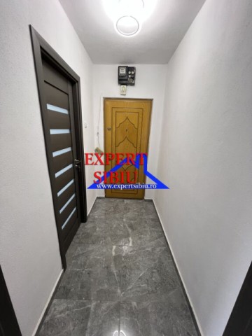 apartament-2-camere-semidecomandatrenovat-mihai-viteazul-13