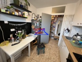 apartament-2-camere-decomandat-zona-calea-dumbravii-langa-finante-6