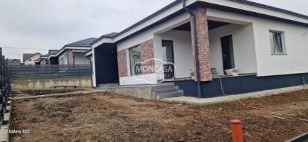 casa-noua-curtesti-teren-550-mp-19