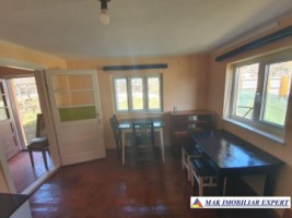casa-vacanta-2-camere-teren-1295-mp-in-marcus-campulung-ag-6