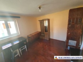 casa-vacanta-2-camere-teren-1295-mp-in-marcus-campulung-ag-12