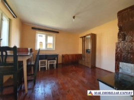 casa-vacanta-2-camere-teren-1295-mp-in-marcus-campulung-ag-15
