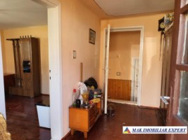 casa-vacanta-2-camere-teren-1295-mp-in-marcus-campulung-ag-28