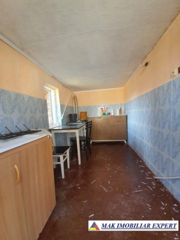 casa-vacanta-2-camere-teren-1295-mp-in-marcus-campulung-ag-40