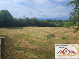 teren-intravilan-in-campulung-de-7684-mpcompus-din-2-loturi-alipite-deschidere-stradala-70mpret-7euromp-1