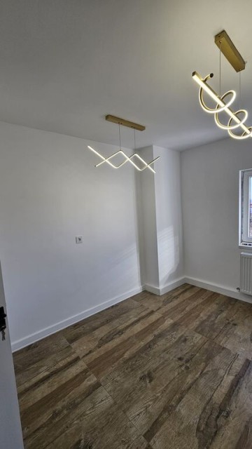 marasesti-2cam-cf1a-dec-38-renovat-total-86900-eu-9