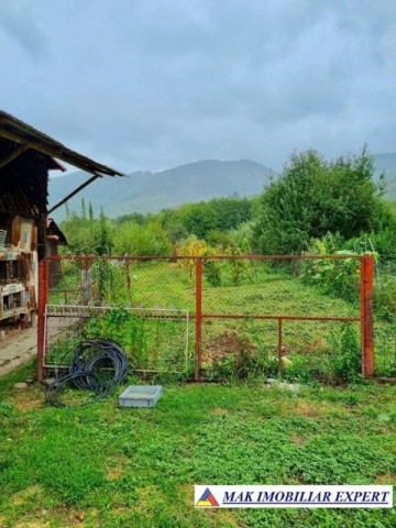 vand-casa-3-cam-teren-2400-mp-in-nucsoara-arges-3