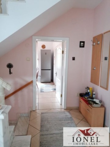casa-de-vanzare-in-alba-iulia-centru-cu-679-mp-construiti-6