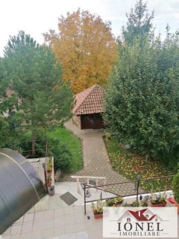 casa-de-vanzare-in-alba-iulia-centru-cu-679-mp-construiti-18