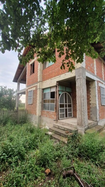 paulesti-casa-p1nefinisata-priveliste-superba-100000-eu