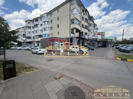 de-inchiriat-spatiu-comercial-zona-centrala-cu-vad-pret-400-euro-4