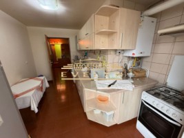 apartament-3-camere-de-inchiriat-parter-zona-octav-onicescu-3