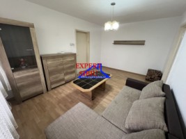 inchiriez-apartament-2-camere-semidecomandatzona-centrala-3