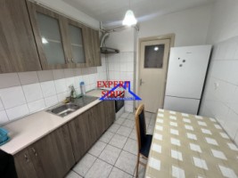 inchiriez-apartament-2-camere-semidecomandatzona-centrala-7