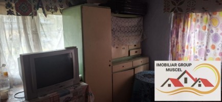 vanzare-casa-in-satic-cu-3-camere-si-bucatari-anexaimpreuna-cu-teren-intravilan-in-suprafata-de-2723-mp-la-pretul-de-65000-euro-negociabil-e-12