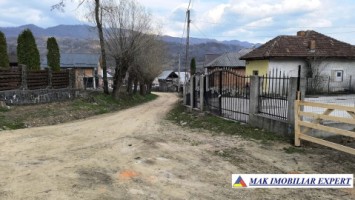 vand-casa-batraneasca-3-camere-teren-400-mp-in-corbi-arges-8