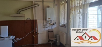 vanzare-vila-interbelica-ultracentral-decomandata-cu-6-camere-3-bai-3-holuri-bucatarie-si-terasa-cu-o-suprafata-de-teren-282-mp-super-oferta-pret-de-80000-de-euro-negociabil-28